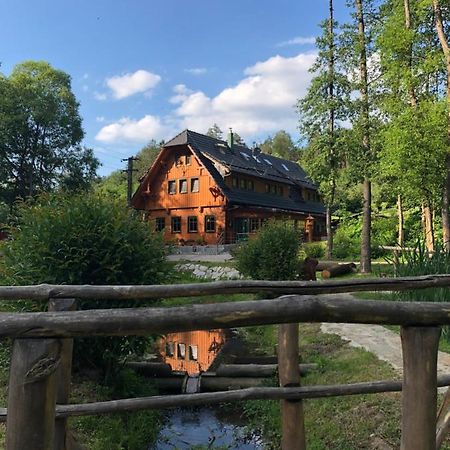 Kamenacka Myslivna Hotell Moravany  Exteriör bild