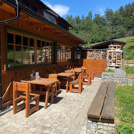 Kamenacka Myslivna Hotell Moravany  Exteriör bild