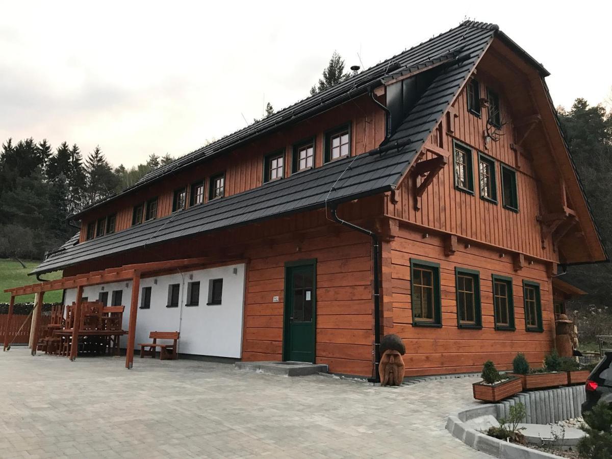 Kamenacka Myslivna Hotell Moravany  Exteriör bild