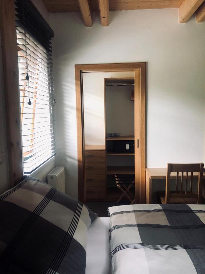 Kamenacka Myslivna Hotell Moravany  Exteriör bild