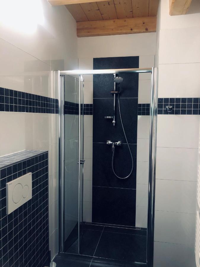 Kamenacka Myslivna Hotell Moravany  Exteriör bild