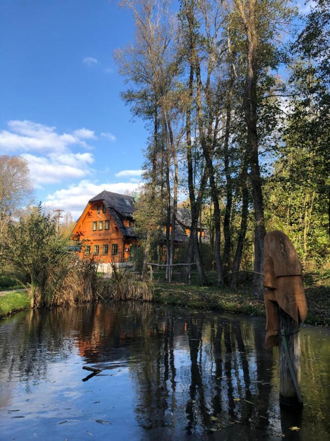 Kamenacka Myslivna Hotell Moravany  Exteriör bild