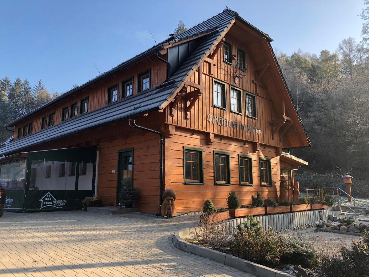 Kamenacka Myslivna Hotell Moravany  Exteriör bild