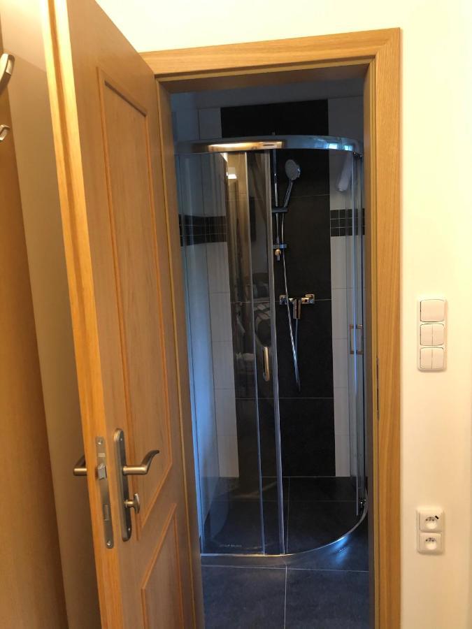 Kamenacka Myslivna Hotell Moravany  Exteriör bild