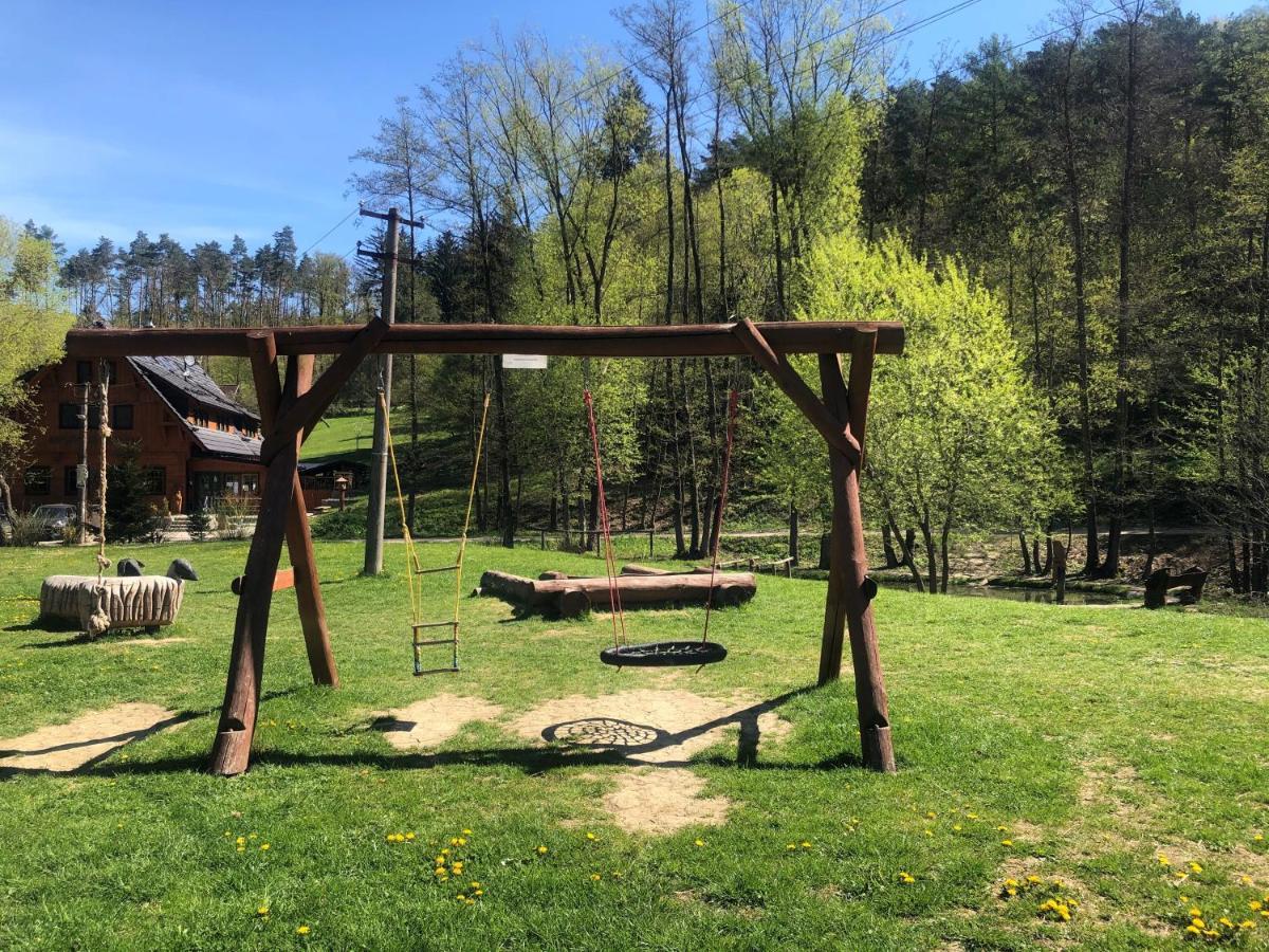 Kamenacka Myslivna Hotell Moravany  Exteriör bild